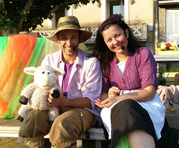 "Cuques i papus". Espectacle de titelles dirigit a infants a partir dels 3 anys.