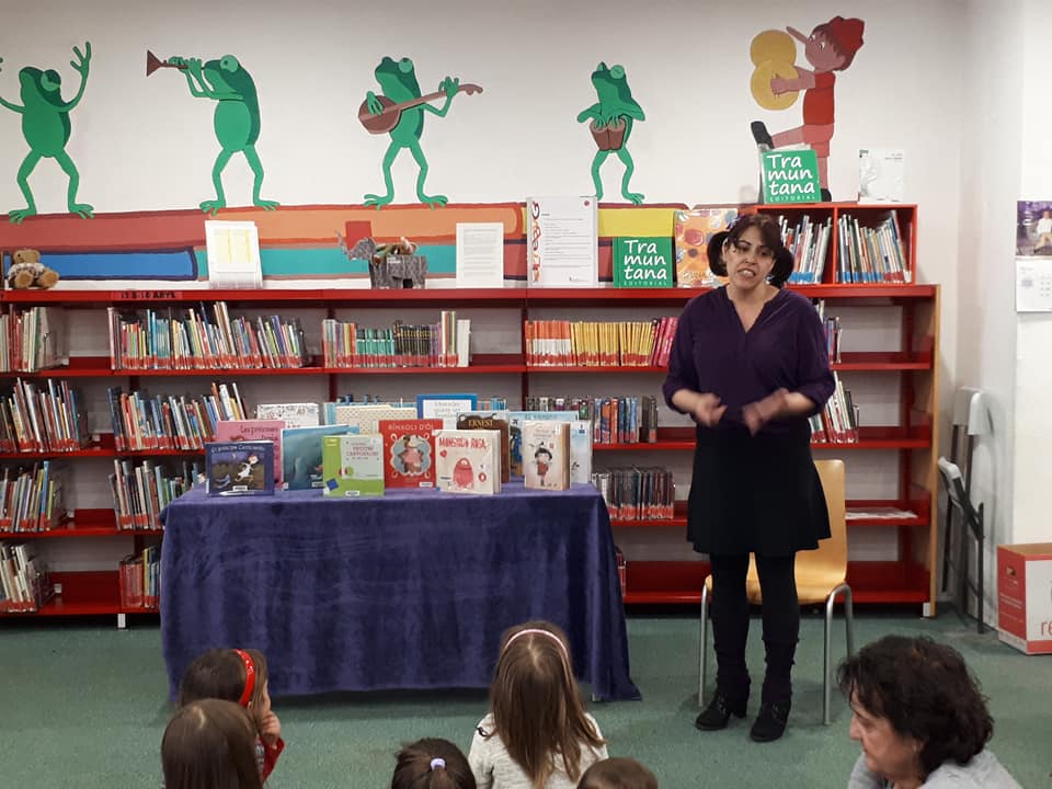 CONTES PER A MINIFEMINISTES a càrrec de Piruleta Contes / La Quàntica Teatre