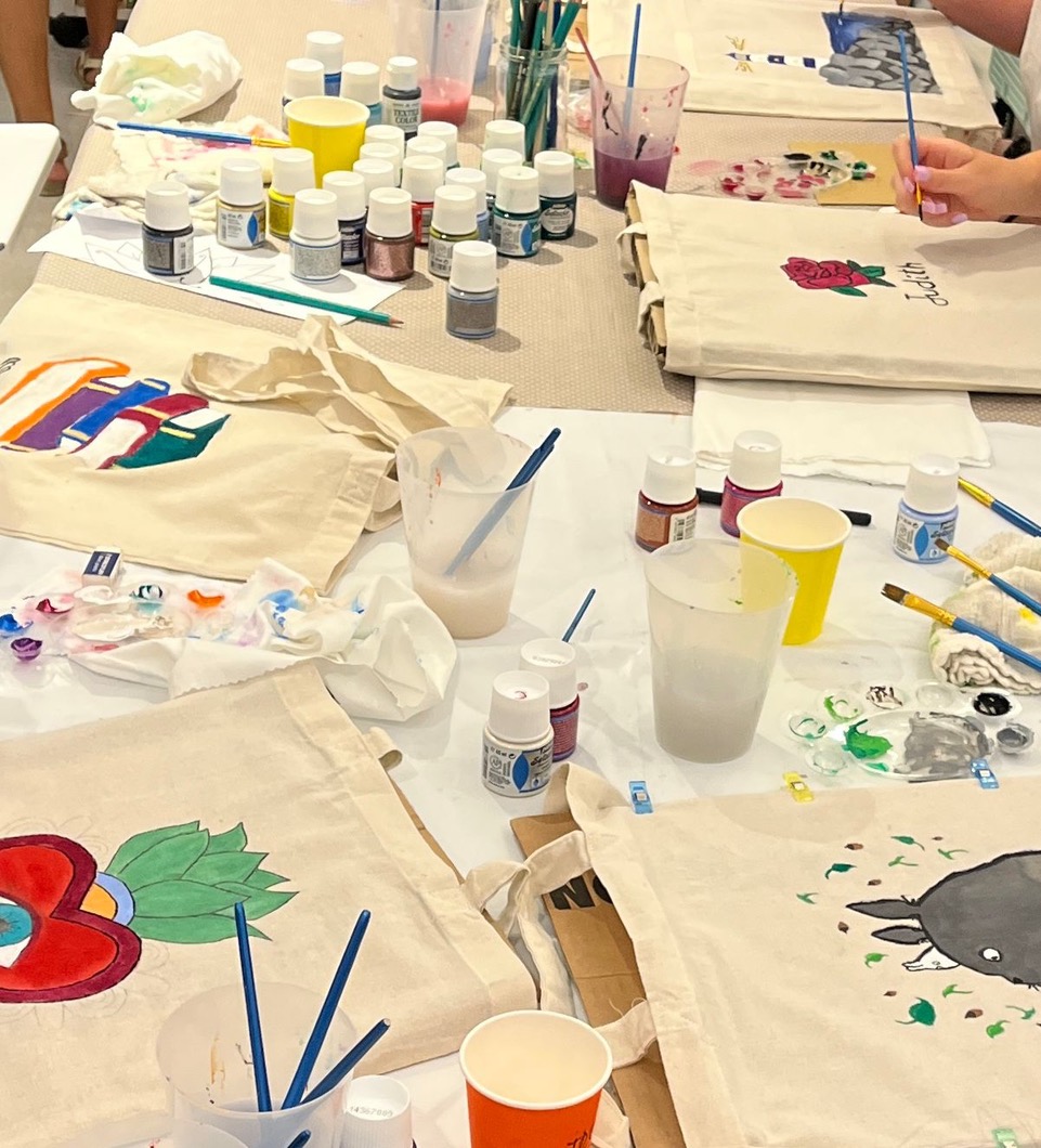 Pintem una tote bag!