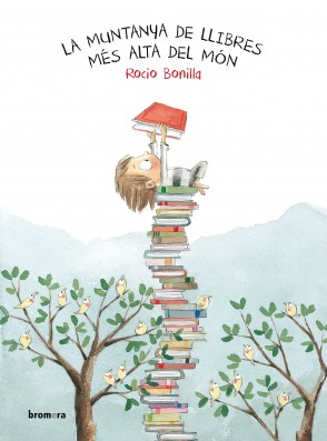 La muntanya de llibres més alta del món i la Gallineta Xerrapeta 