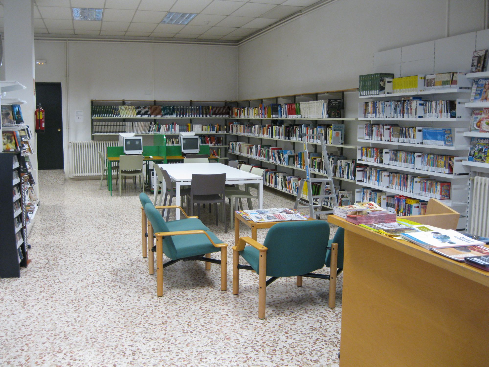 Sala adults